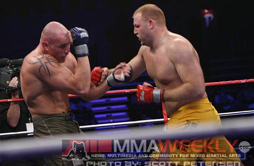 Krzysztof Soszynski and Ben Rothwel at IFL