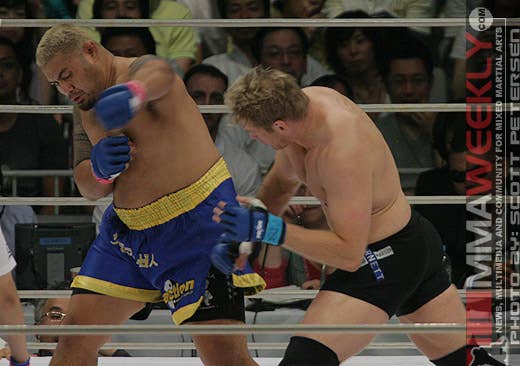 Mark Hunt and Josh Barnett at Pride Open Weight Grand Prix