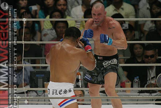Wanderlei Silva and Fujita at Pride Open Weight Grand Prix