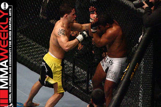 Frank Edgar and Tyson Griffin at UFC 67