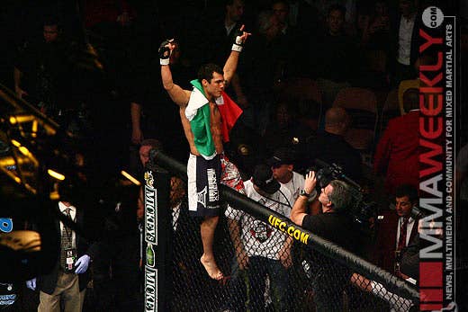 Roger Huerta and John Halverson at UFC 67