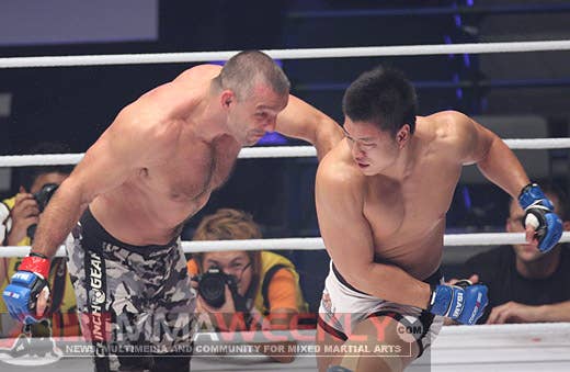 Pawel Nastula and Yang Dong Yi and Sengoku 4