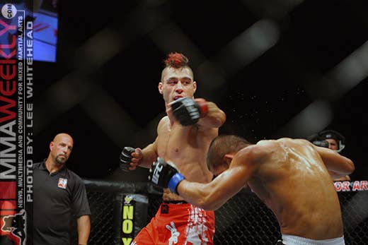 Dan Hardy and Akihiro Gono at UFC 89