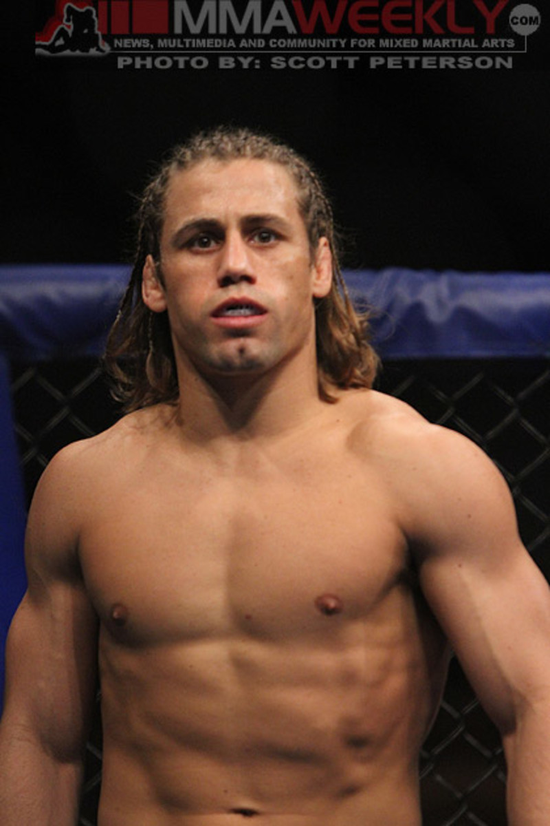 Urijah Faber Pics