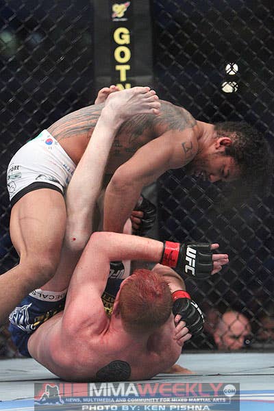 Ben Henderson and Mark Bocek at UFC 129