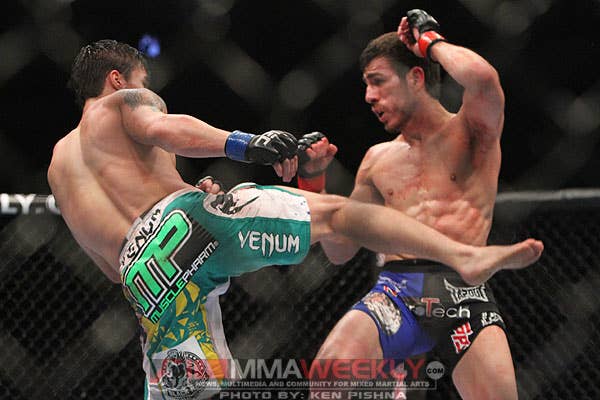 Kenny Florian and Diego Nunes at UFC 131