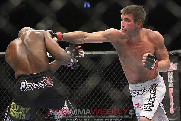 Sam Stout and Yves Edwards at UFC 131