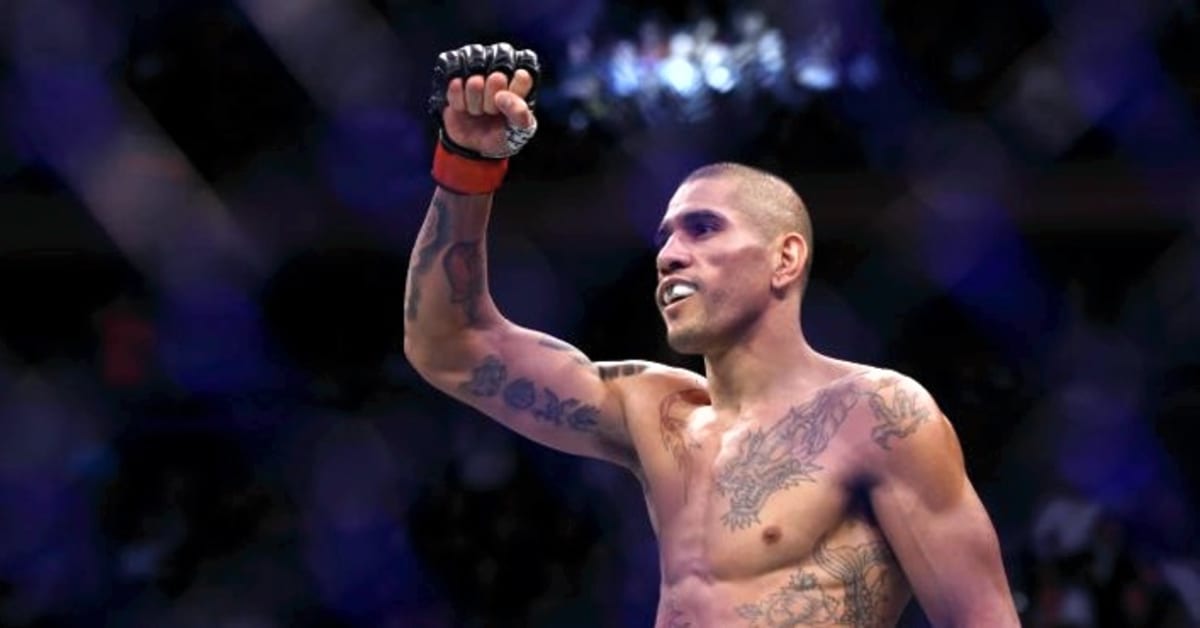 Watch Alex Pereira KO Sean Strickland | UFC Fight Video - MMAWeekly.com ...