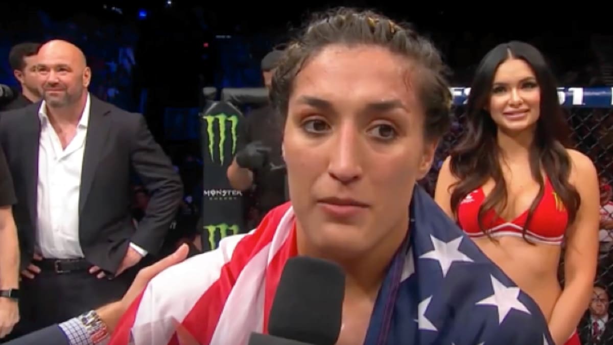 Tatiana Suarez Rolls Over Alexa Grasso with Quickfire Submission at UFC  Chile - MMAWeekly.com | UFC and MMA News, Results, Rumors, and Videos