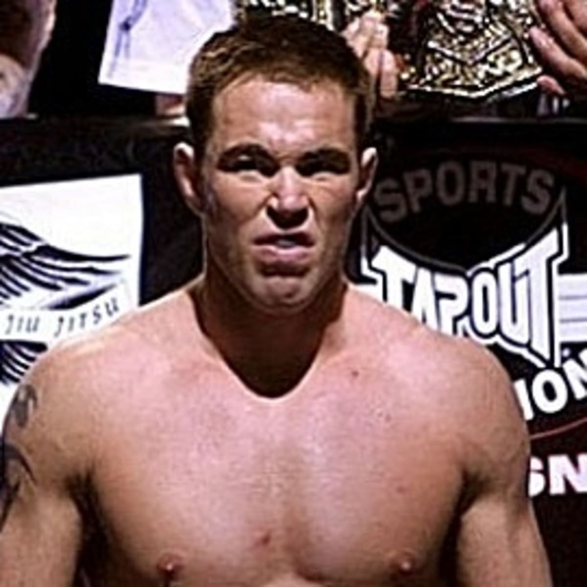 UFC 150: Jake Shields 'lifting weights' to 'bulk up' for Ed Herman fight on  Aug. 11 