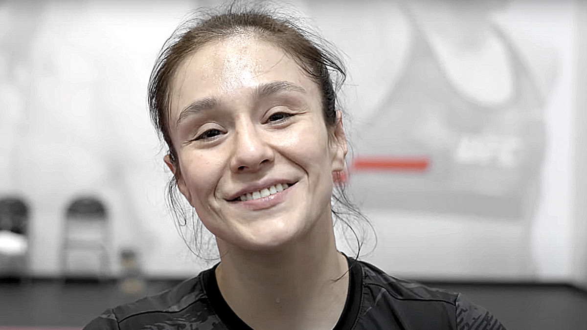 alexa grasso ufc306embedded1 1600 UFC 306 Embedded, Episodio 1: 'No puedo esperar hasta el día de la pelea'