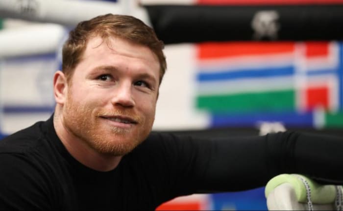 Canelo Alvarez Calls Conor McGregor 'crazy,' Waives Off Potential ...