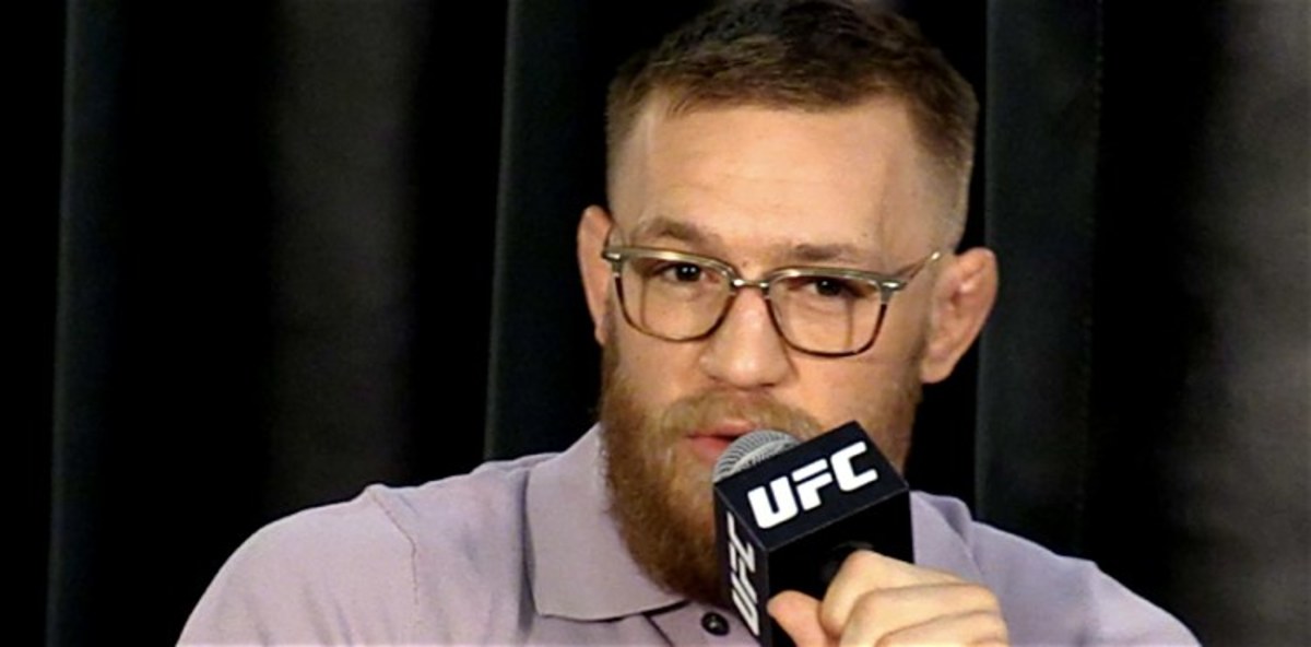 Conor McGregor Raw and Unedited UFC 202 Media Day Scrum Video