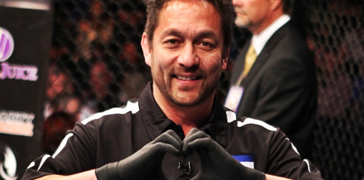 Dana White Rips Referee Mario Yamasaki Promises You re Not Going