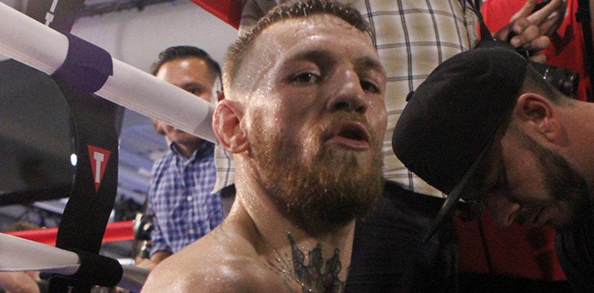 UFC: Conor McGregor demands lightweight title fight upon UFC