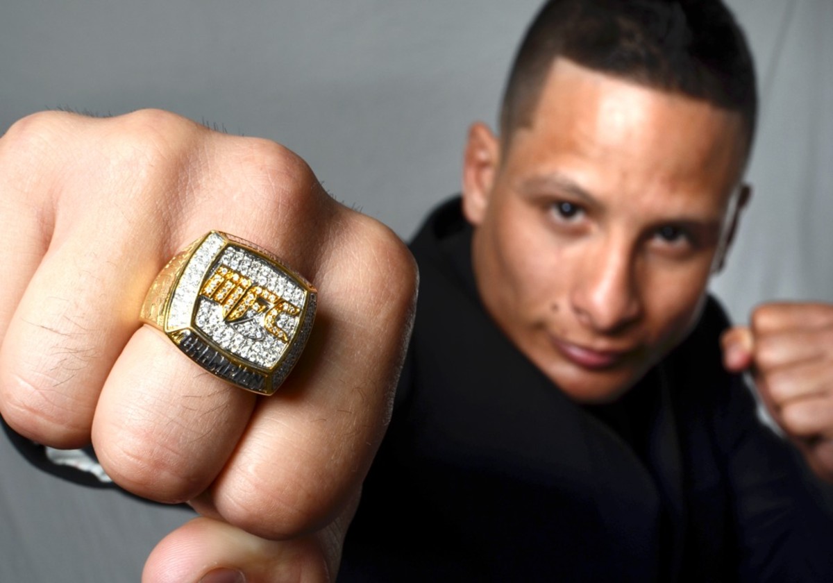 Anthony Birchak Creates MFC Championship Ring, Inspires Promotion to Follow  Suit 