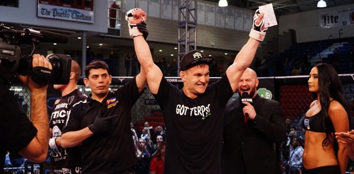 LFA 10 Results & Highlights: Ian Heinisch Scores First-Round Finish ...