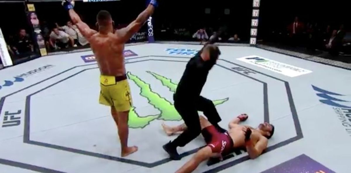 Gilbert Burns Lands One-punch, Walk-off Knockout! (ufc Pittsburgh Fight 