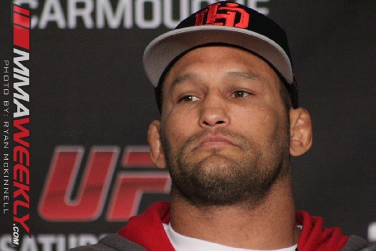 Dan Henderson Suffers Second Consecutive Setback, but Staves Off UFC ...