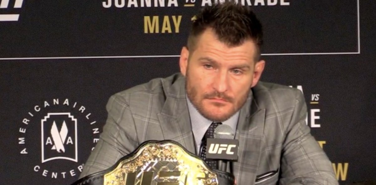 Stipe Miocic Sends A Not So Subtle Message To Francis Ngannou After UFC ...