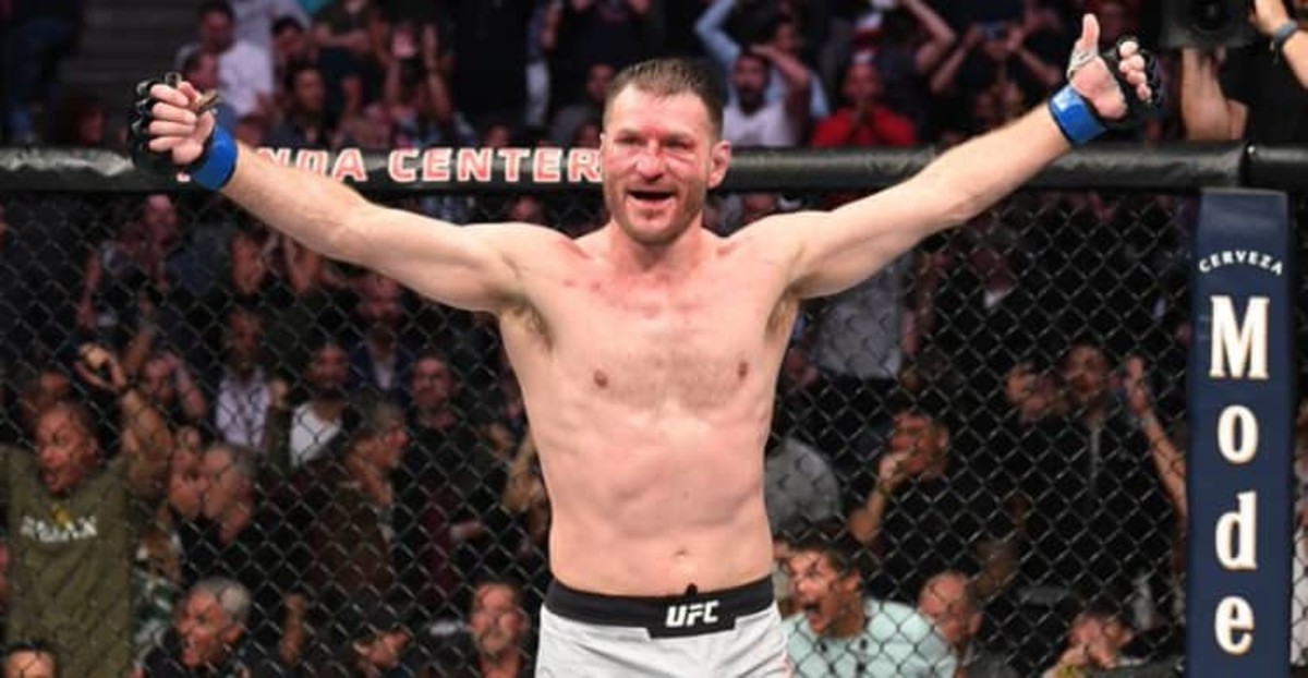 Watch Stipe Miocic take the belt back from Daniel Cormier in their