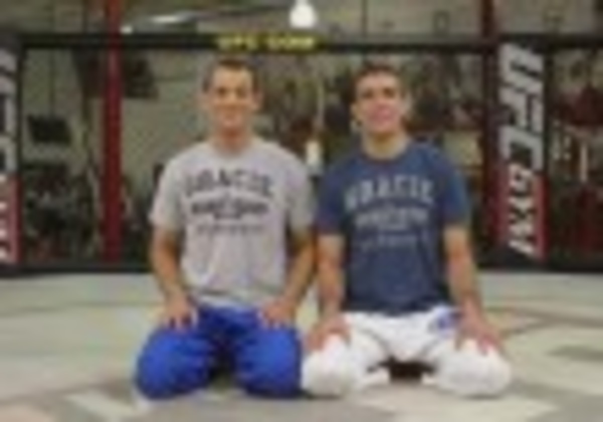 Gracie Brothers Explain Jiu-Jitsu On UFC 101: Gracie Jiu-Jitsu Monday ...