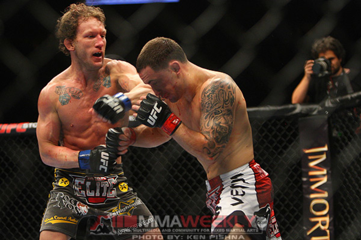 UFC 136 Play-by-Play: Frankie Edgar vs. Gray Maynard - MMAWeekly.com ...