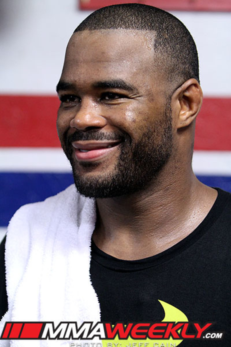 Rashad Evans on Jon Jones: 'Anybody Can Lose, He's Going to Find That ...