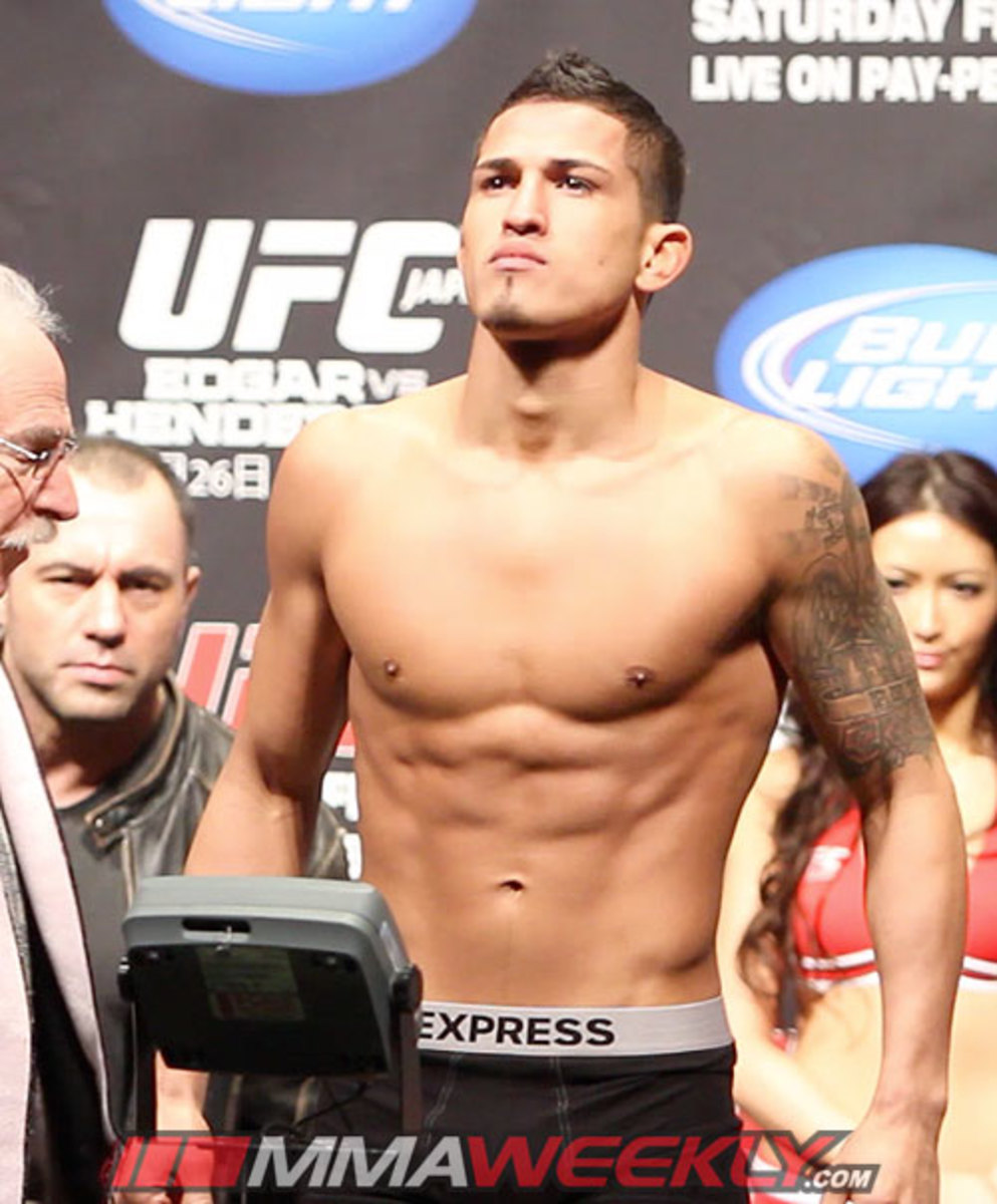 Anthony Pettis Still Holding Out Hope to Face Nate Diaz Next ...