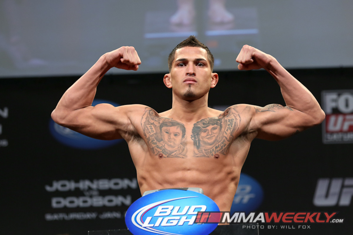 UFC 167 Post-Fight Video: Anthony Pettis Reflects on Little Brother ...