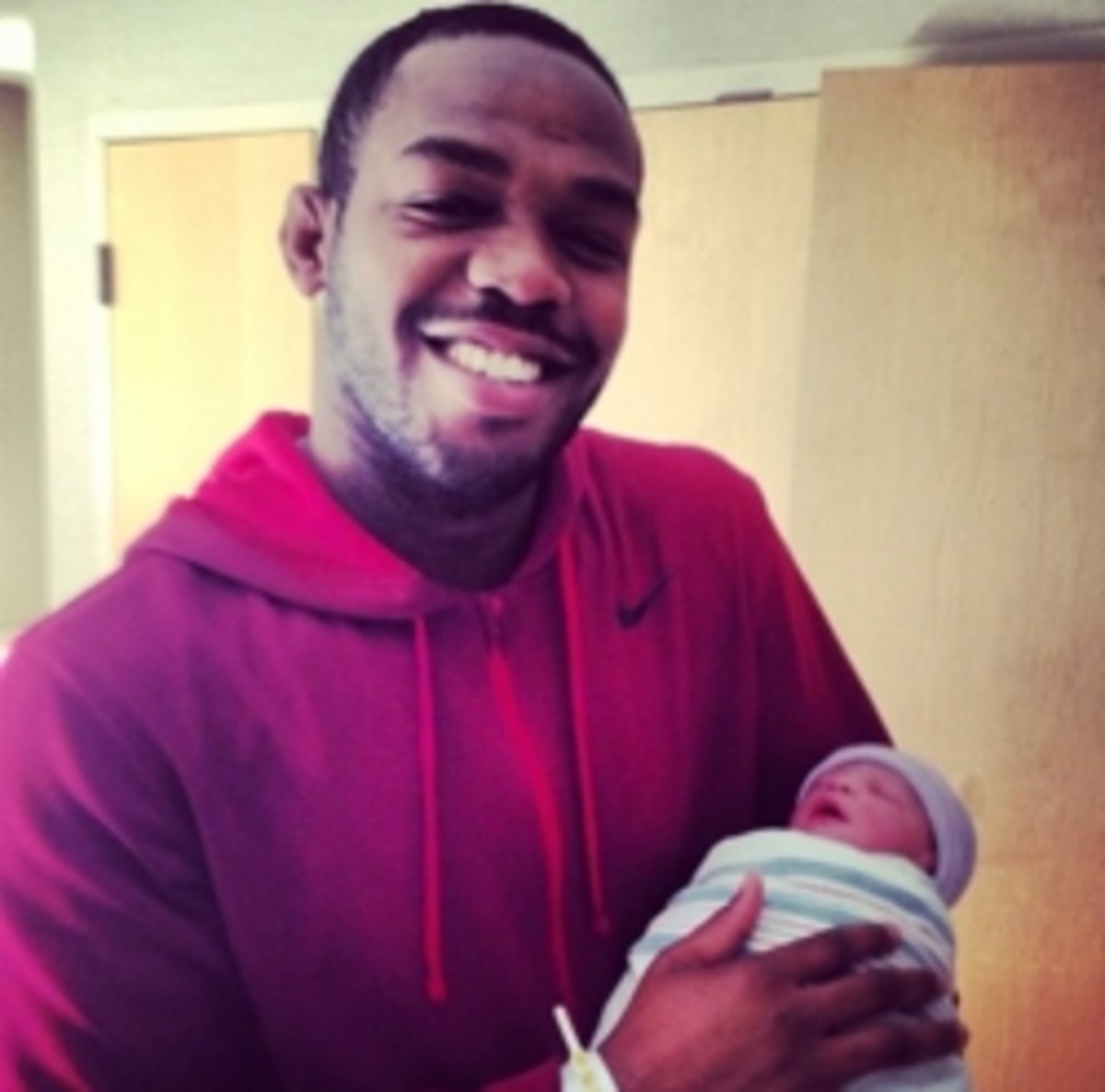 UFC Champ Jon Jones Welcomes New Baby Girl to the World - MMAWeekly.com ...